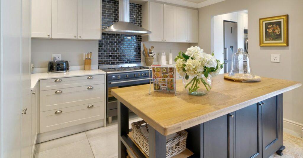 Farm Style Kitchen Design Ideas